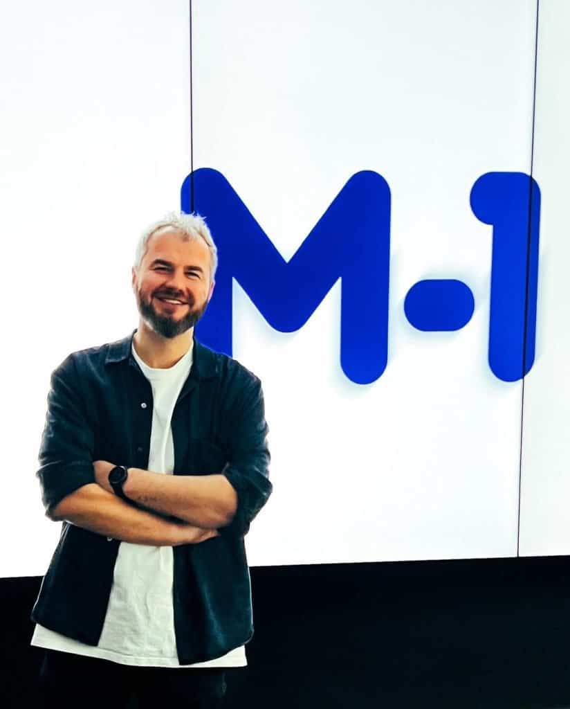 Lietuvos rekordas: Ilgiausiai dirbo tiesioginiame radijo eteryje. Gintas Vaičikauskas.