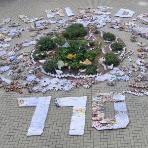 Daugiausia laivelių iš panaudoto popieriaus