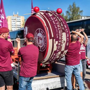 Ilgiausias rankomis megztas šalikas